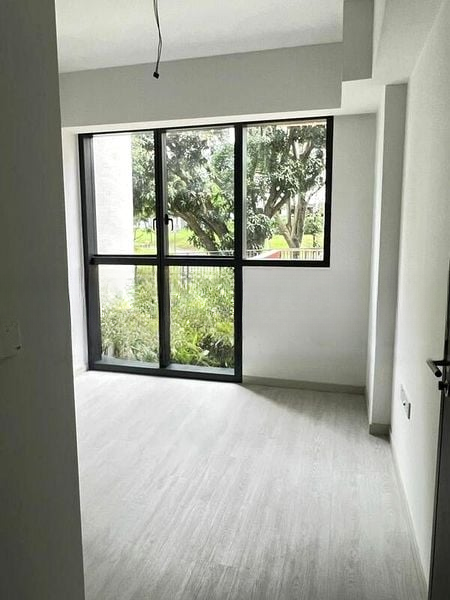 RIVERFRONT RESIDENCES 3