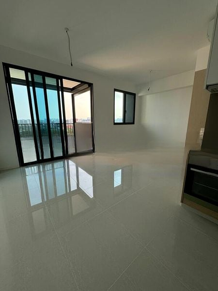 TREASURE AT TAMPINES 3