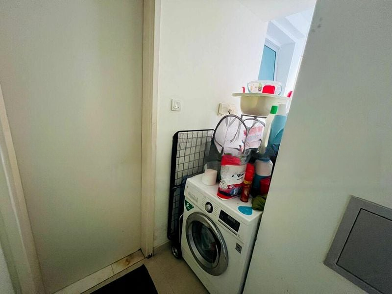 FERRARIA PARK CONDOMINIUM 11