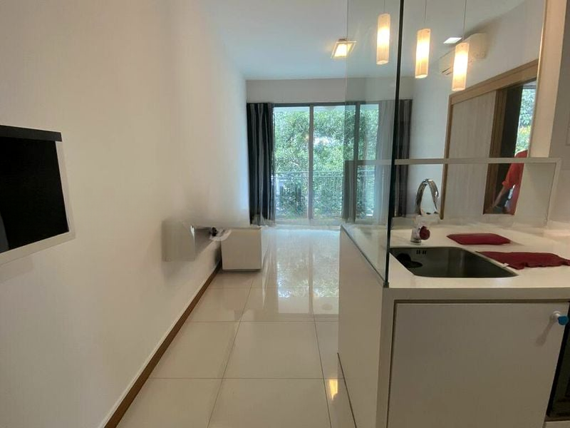 CLEMENTIWOODS CONDOMINIUM 1