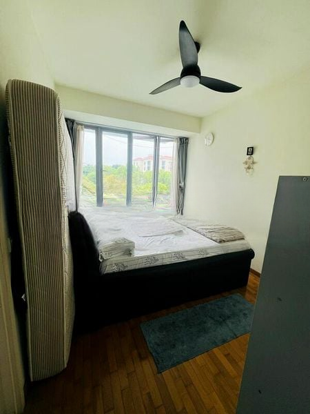 FERRARIA PARK CONDOMINIUM 8