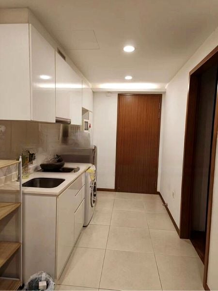 AVANT RESIDENCES 8