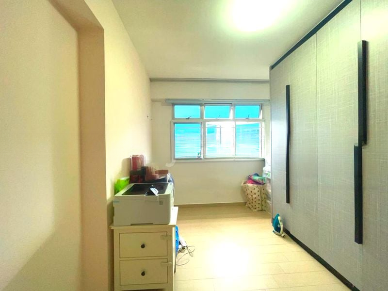 BT BATOK WEST AVE 6 6