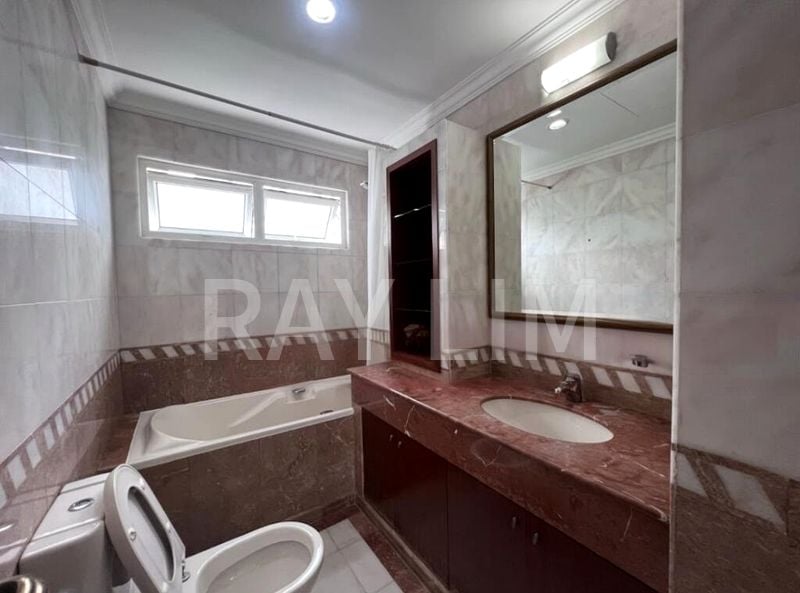 THE BALMORAL SPRING 11