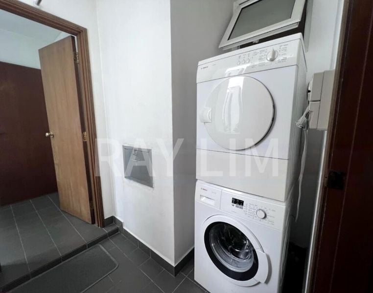 THE BALMORAL SPRING 12