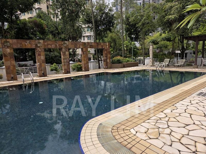 THE BALMORAL SPRING 13