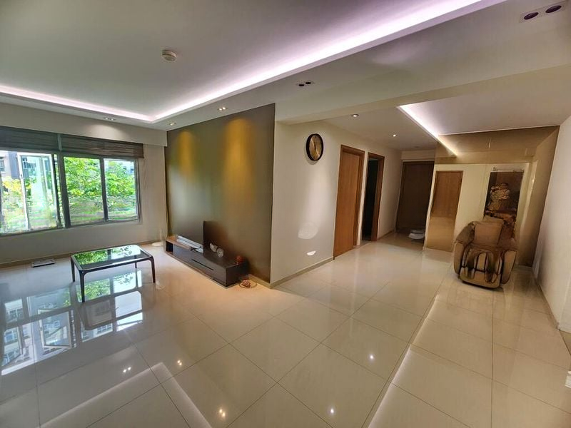 BT BATOK WEST AVE 8 4