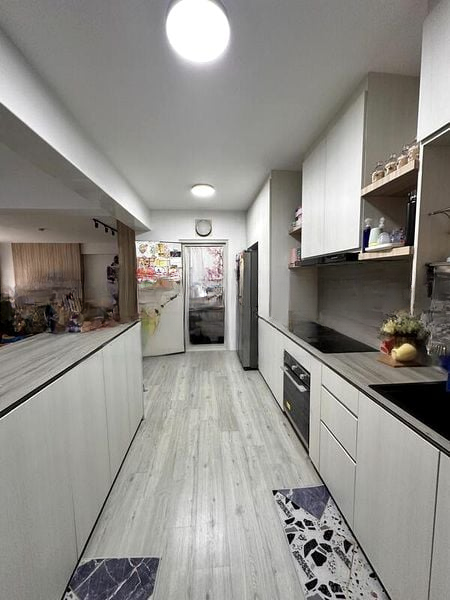 BT BATOK WEST AVE 8 11