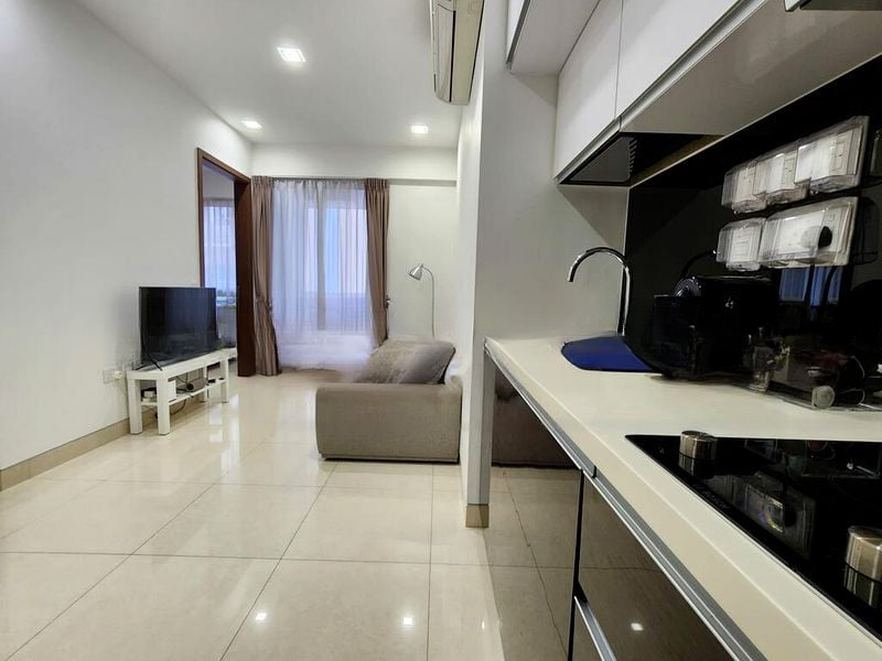 CENTRA RESIDENCE 7