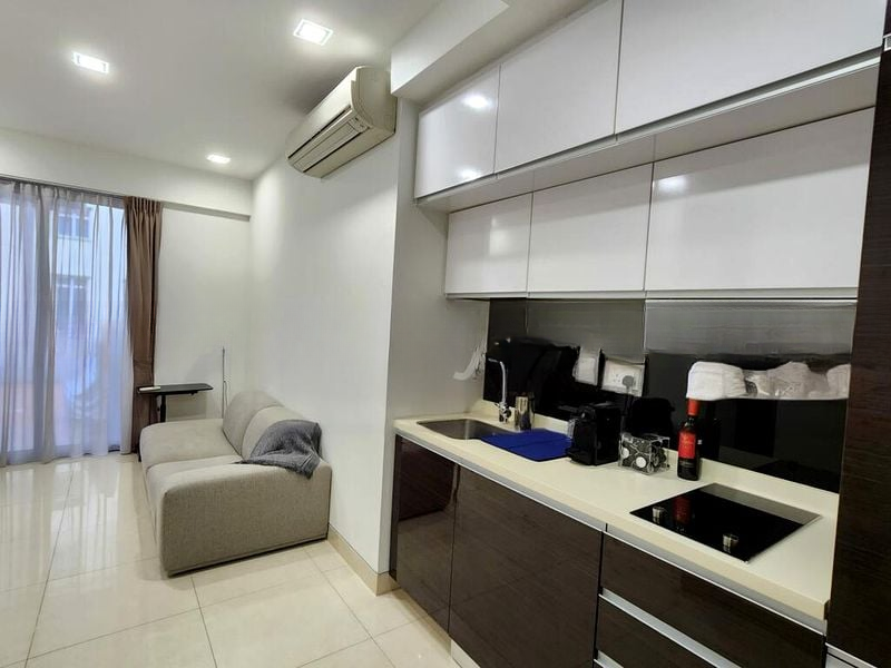 CENTRA RESIDENCE 8