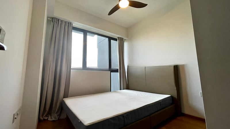 GRANDEUR PARK RESIDENCES 4