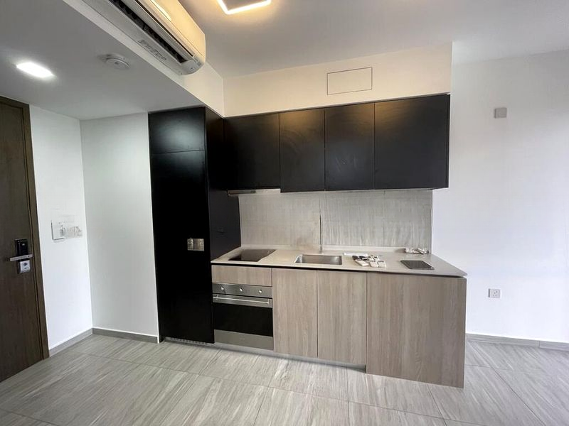 GRANDEUR PARK RESIDENCES 2