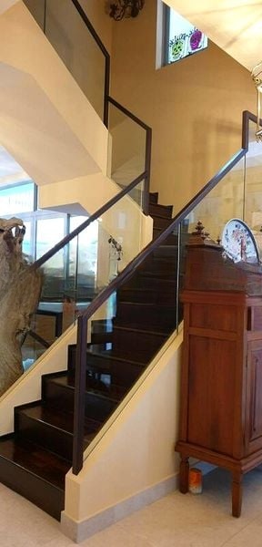 MONTCLAIR @ WHITLEY 2