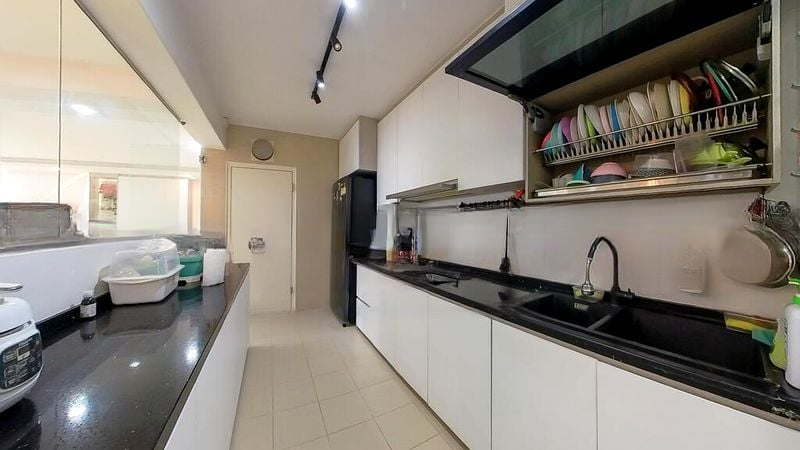 BT BATOK WEST AVE 8 8