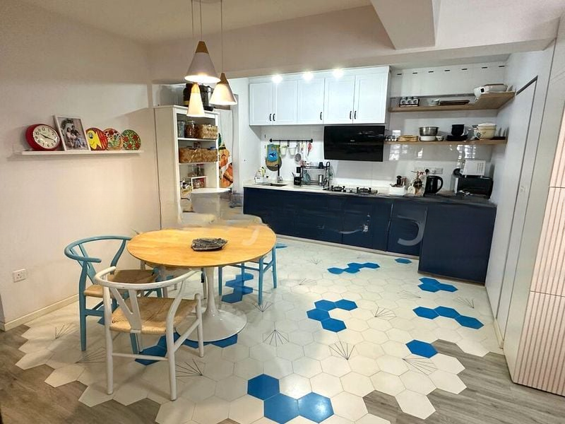 BT BATOK WEST AVE 8 4