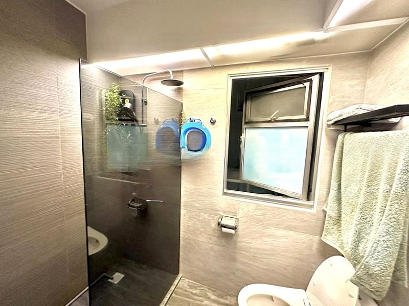 BT BATOK WEST AVE 8 2