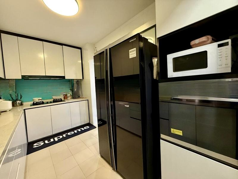 BT BATOK WEST AVE 8 10