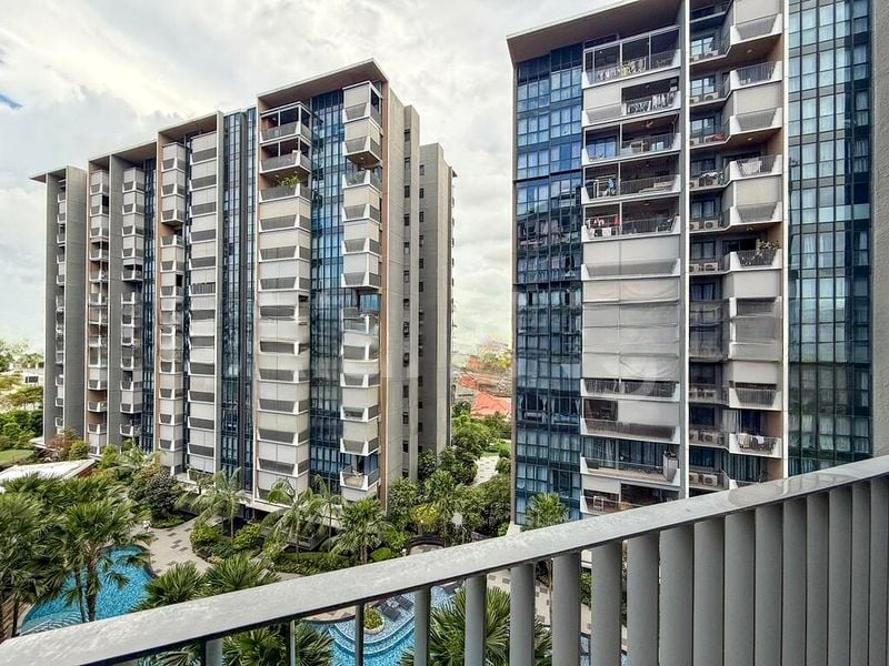 THE GARDEN RESIDENCES 7