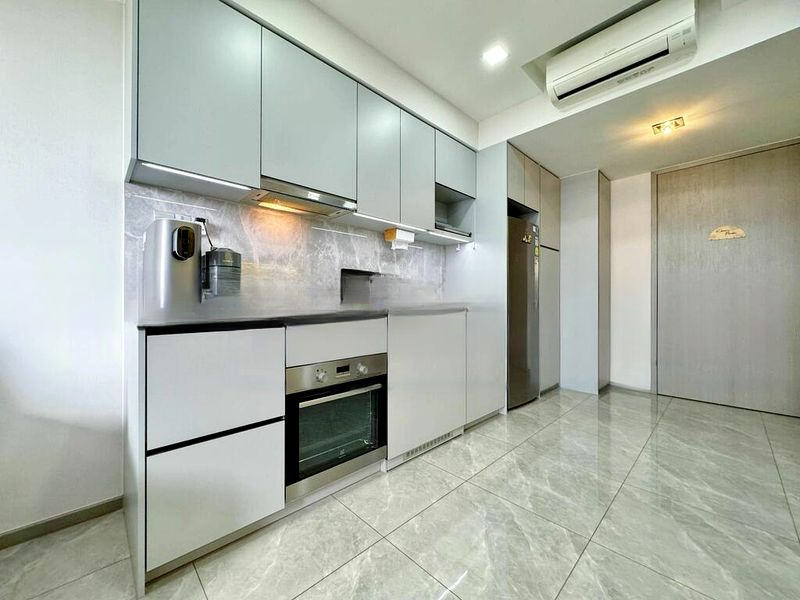 THE GARDEN RESIDENCES 7