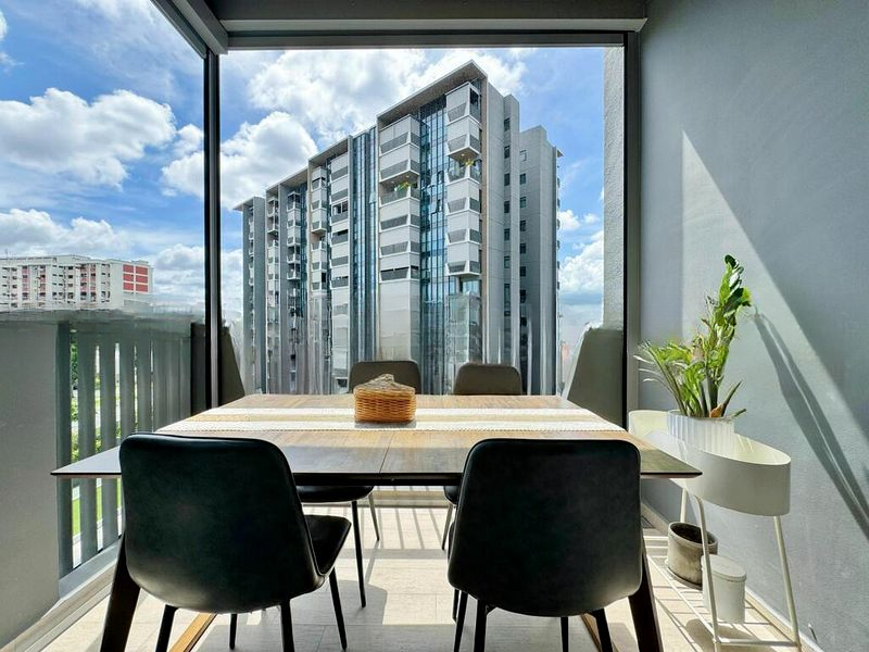 THE GARDEN RESIDENCES 2