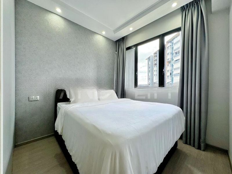 THE GARDEN RESIDENCES 15