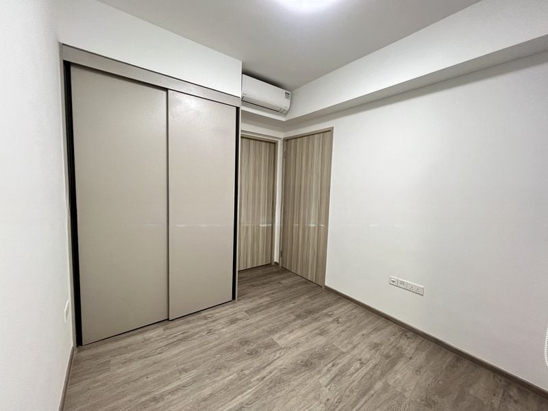 SENGKANG GRAND RESIDENCES 8