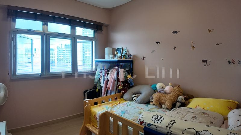 ST. GEORGE'S LANE 10