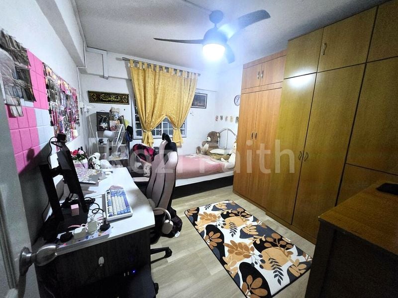 BEDOK RESERVOIR RD 8