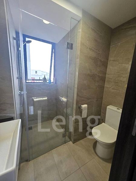 RIVERFRONT RESIDENCES 12