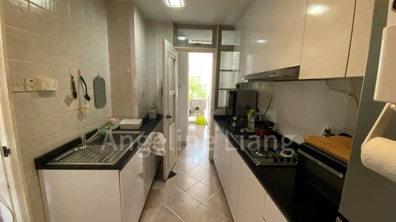 PINETREE CONDOMINIUM 8