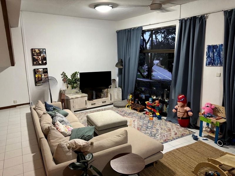 LAKEPOINT CONDOMINIUM 4
