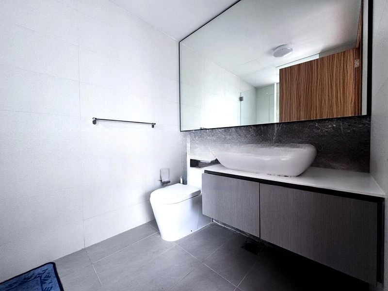 FLO RESIDENCE 1