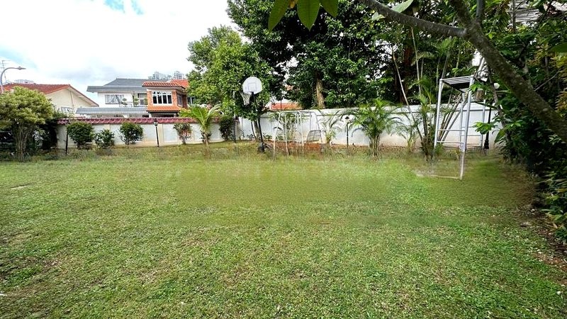 CORONATION SHOPPING PLAZA 6