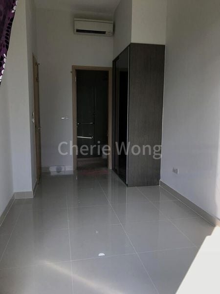 MIDTOWN RESIDENCES 5