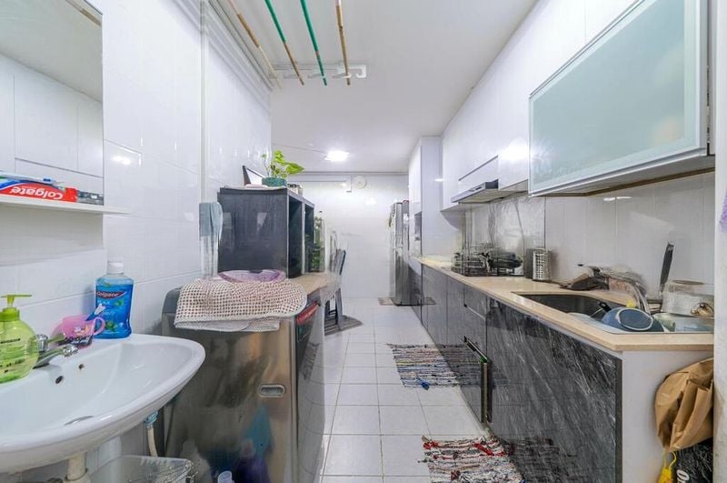 BEDOK RESERVOIR RD 10