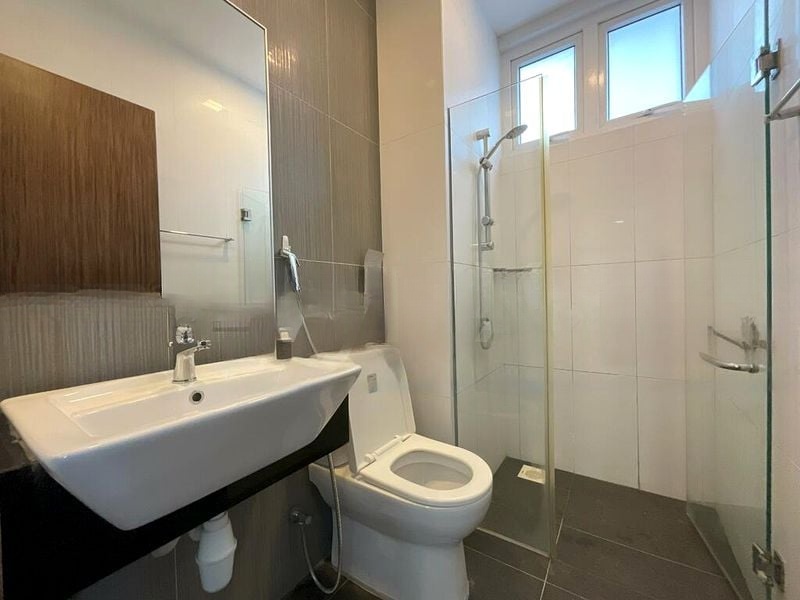 SUITES @ EASTCOAST 12