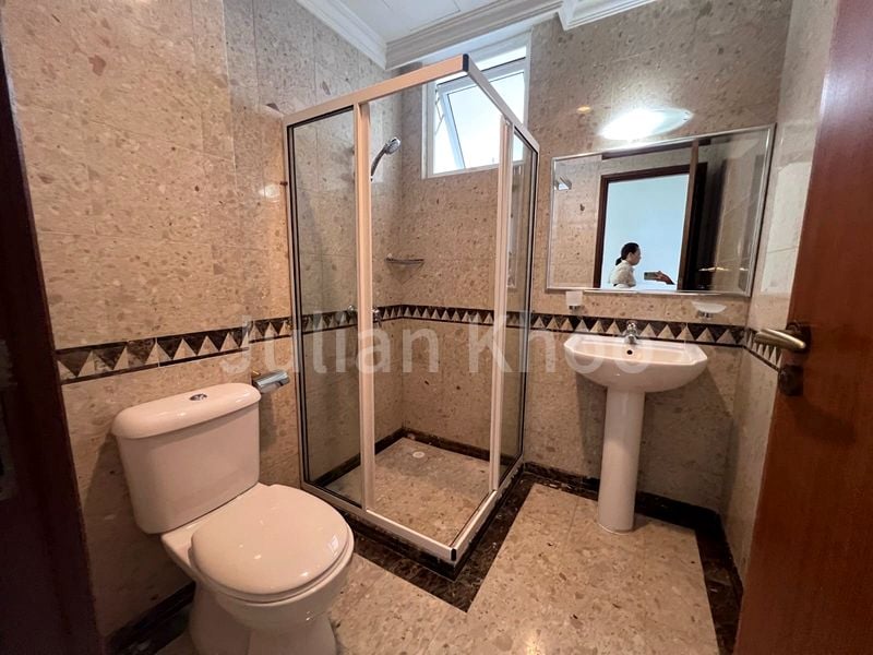 THE BALMORAL SPRING 13