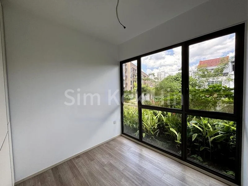 THE WATERGARDENS AT CANBERRA 8