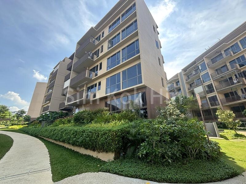 THE WATERGARDENS AT CANBERRA 14