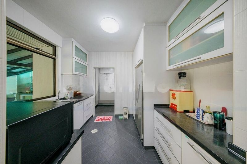 RIA TOWNHOUSES 7