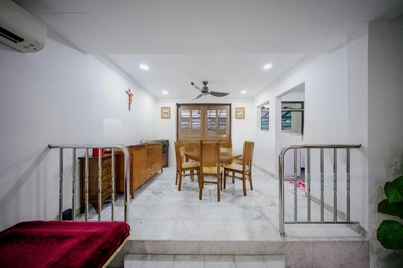 RIA TOWNHOUSES 8