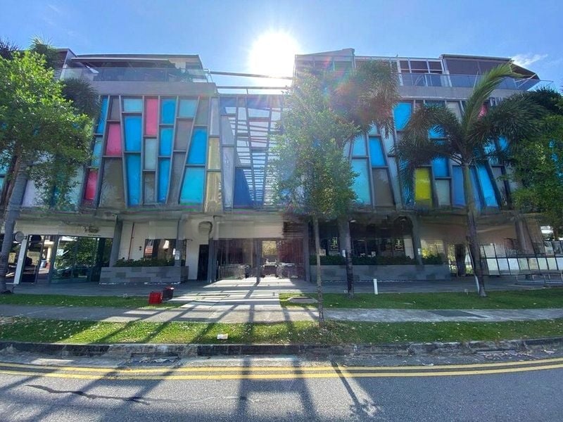 THE PROMENADE@PELIKAT 4