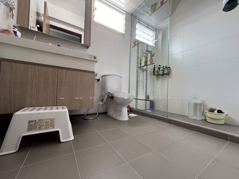 BT BATOK WEST AVE 6 7