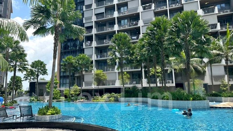 THE GARDEN RESIDENCES 11