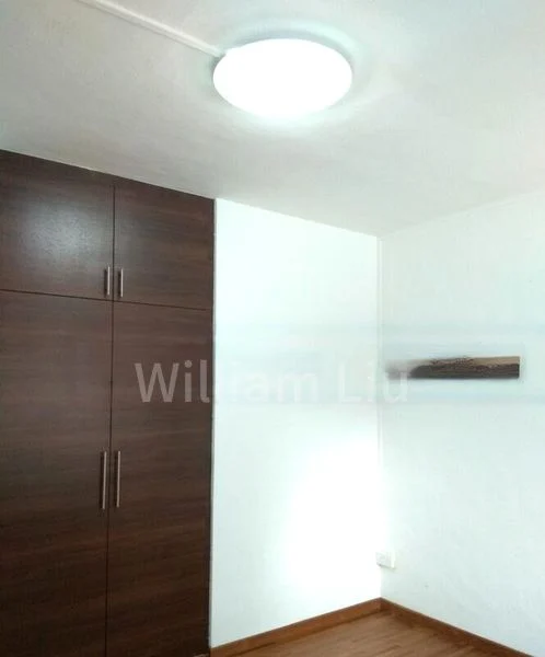 HOLLYWOOD APARTMENTS 2