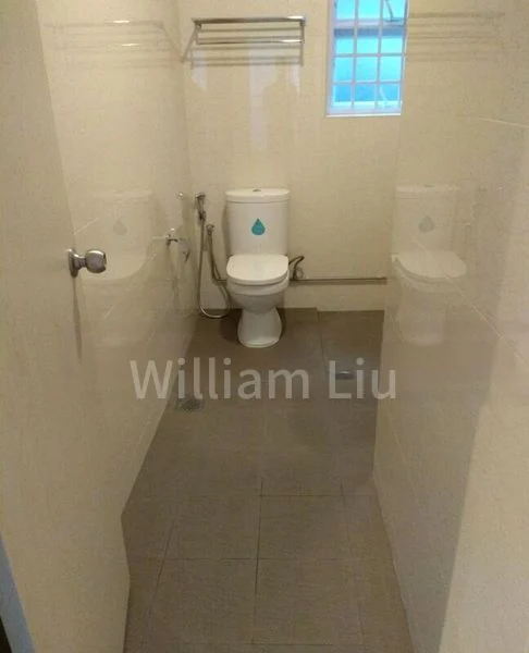 HOLLYWOOD APARTMENTS 4