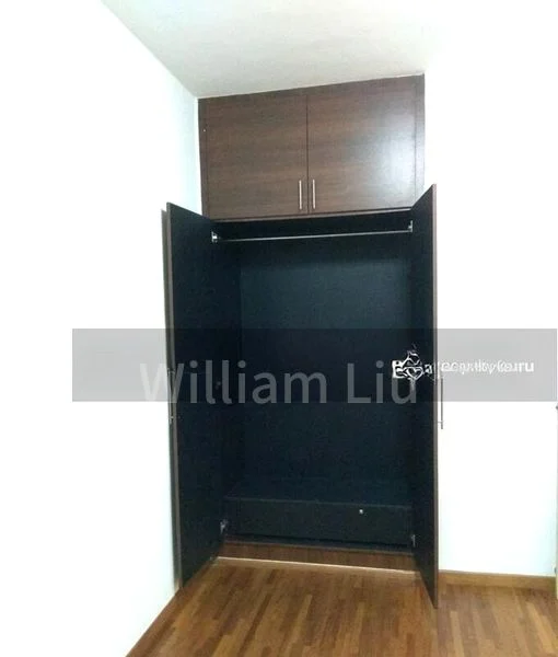 HOLLYWOOD APARTMENTS 10