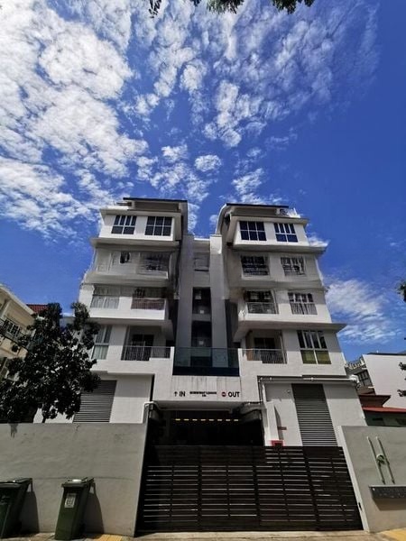 H RESIDENCES 7