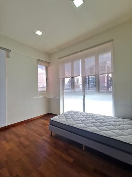 H RESIDENCES 5