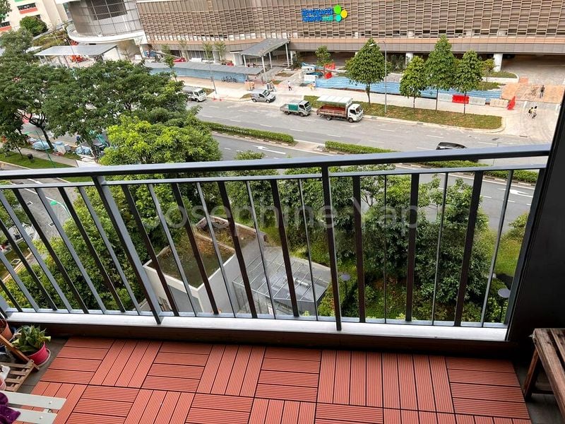 ESPARINA RESIDENCES 13